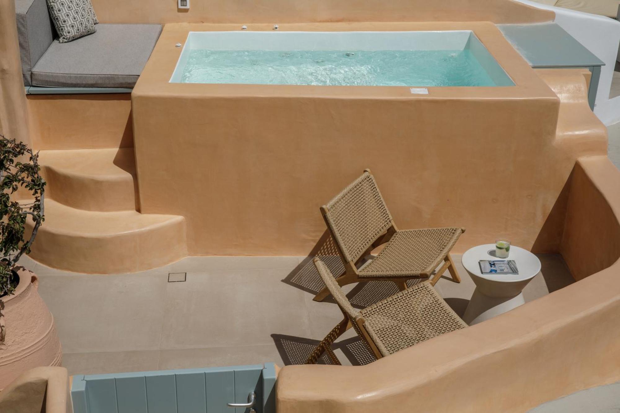 Annouso With Hot Tub By Caldera Βίλα